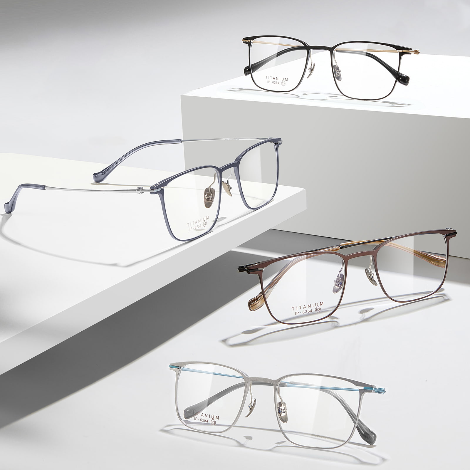 6254 Sømløse holdbare Pure Titanium-briller