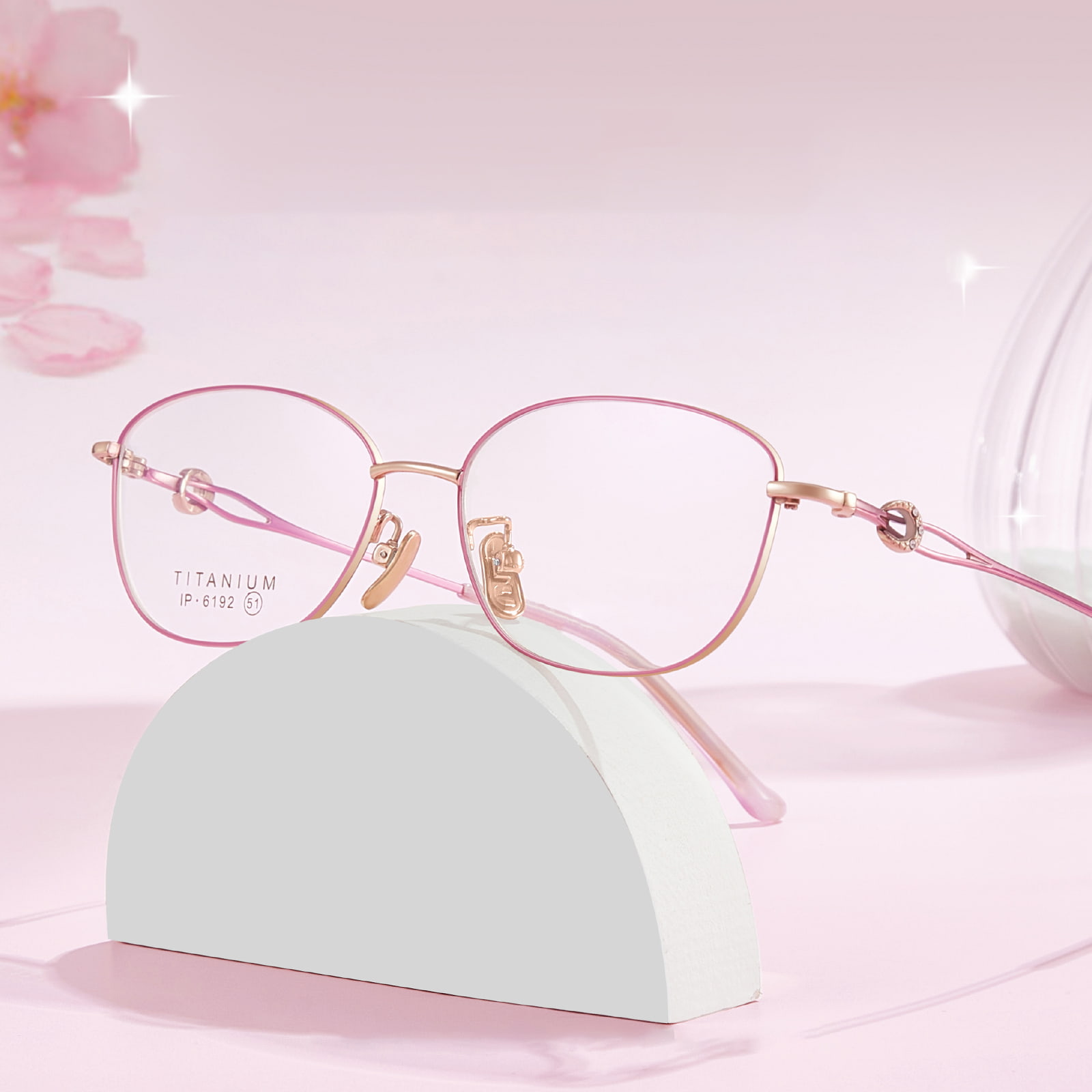 6192 Lille stel, ikke-deformeret, fine diamant-ren titanbrille
