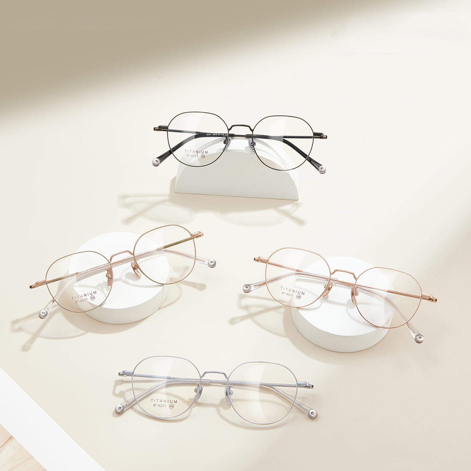6221 blide og kompakte ikke-oxiderede rene titanbrille