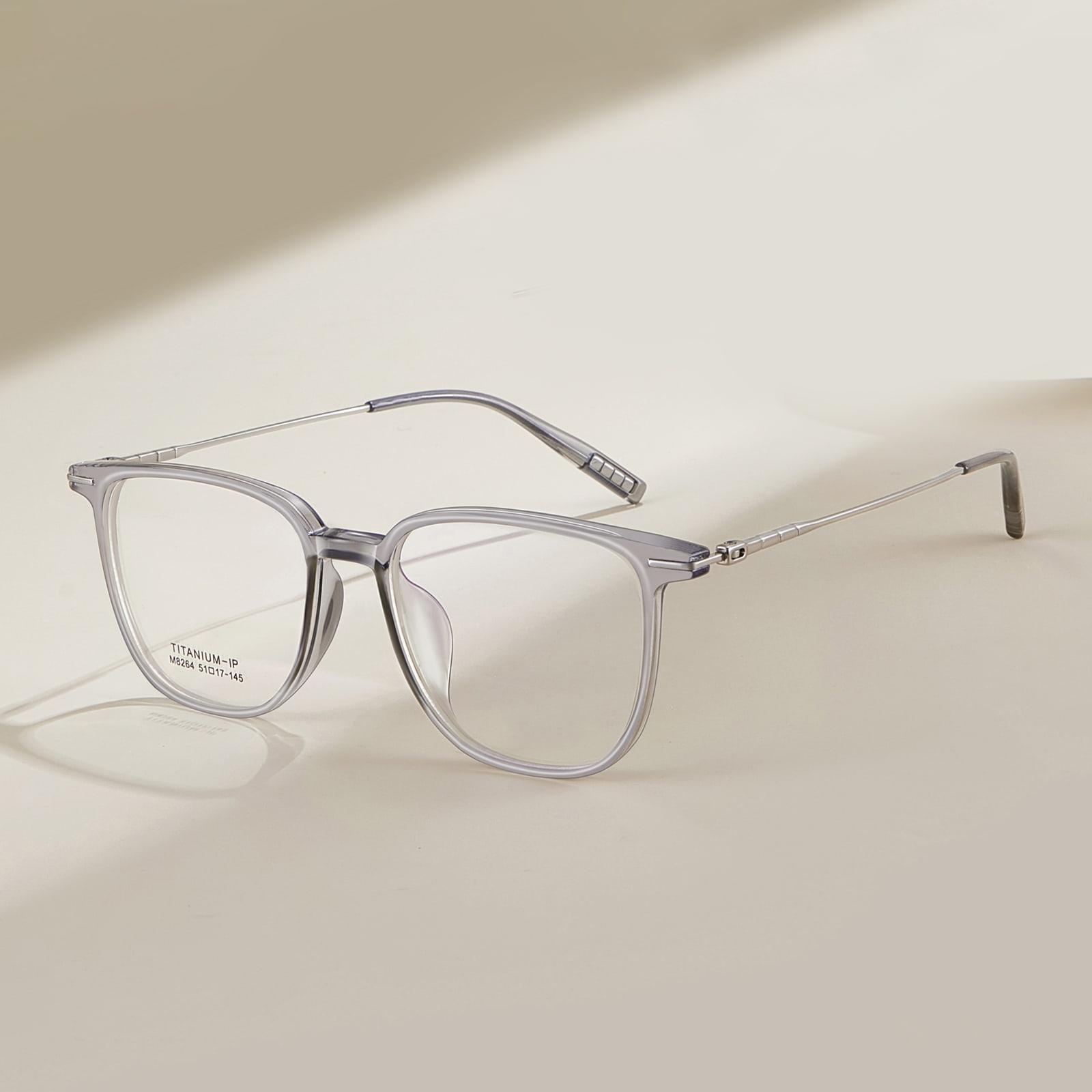 M8264 lette og holdbare bambus β titanbrille